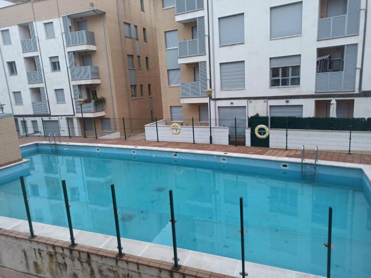 Esguil, Apartamento Con Piscina, A 3 Km De La Playa Vut-2995-As Llanes Exteriör bild